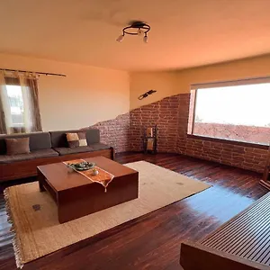 https://casa-cristian-y-maria.puertodelcarmen-hotels.org