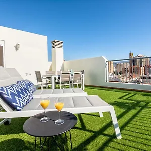 https://iloftmalaga-cuarteles.hotelsinnerja.org